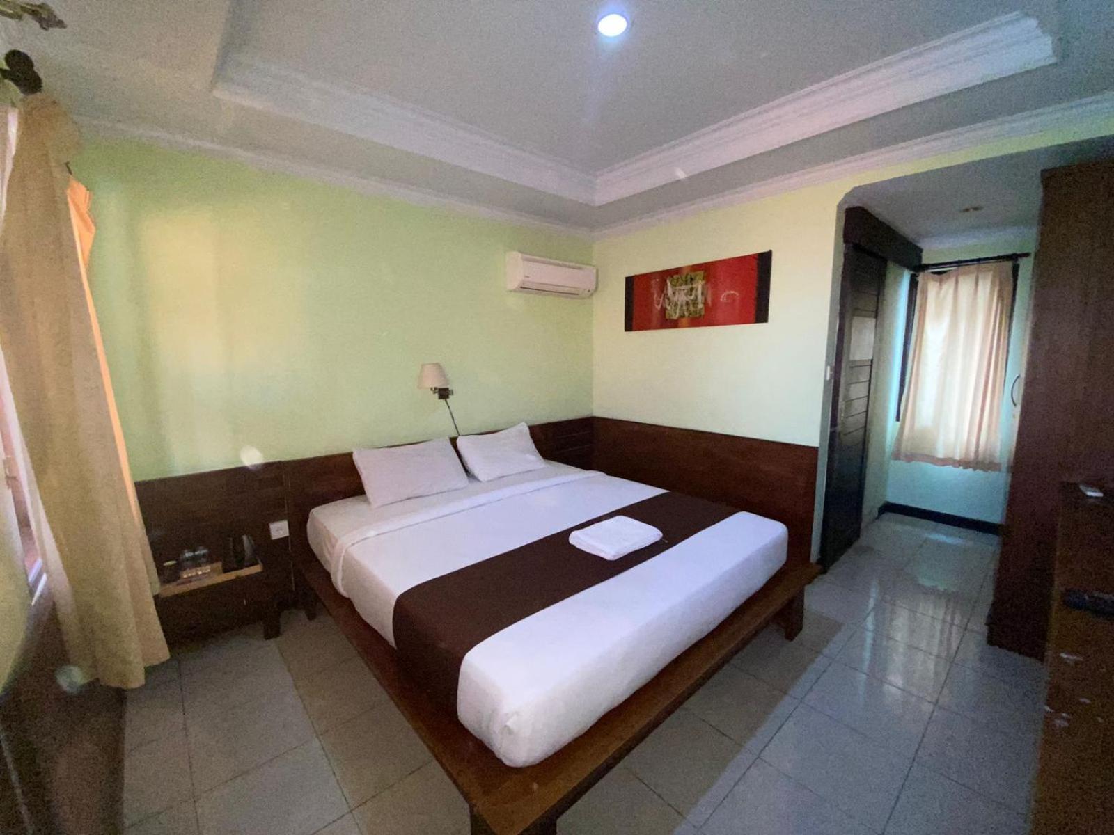 Dedy Beach Inn Kuta  Exterior photo