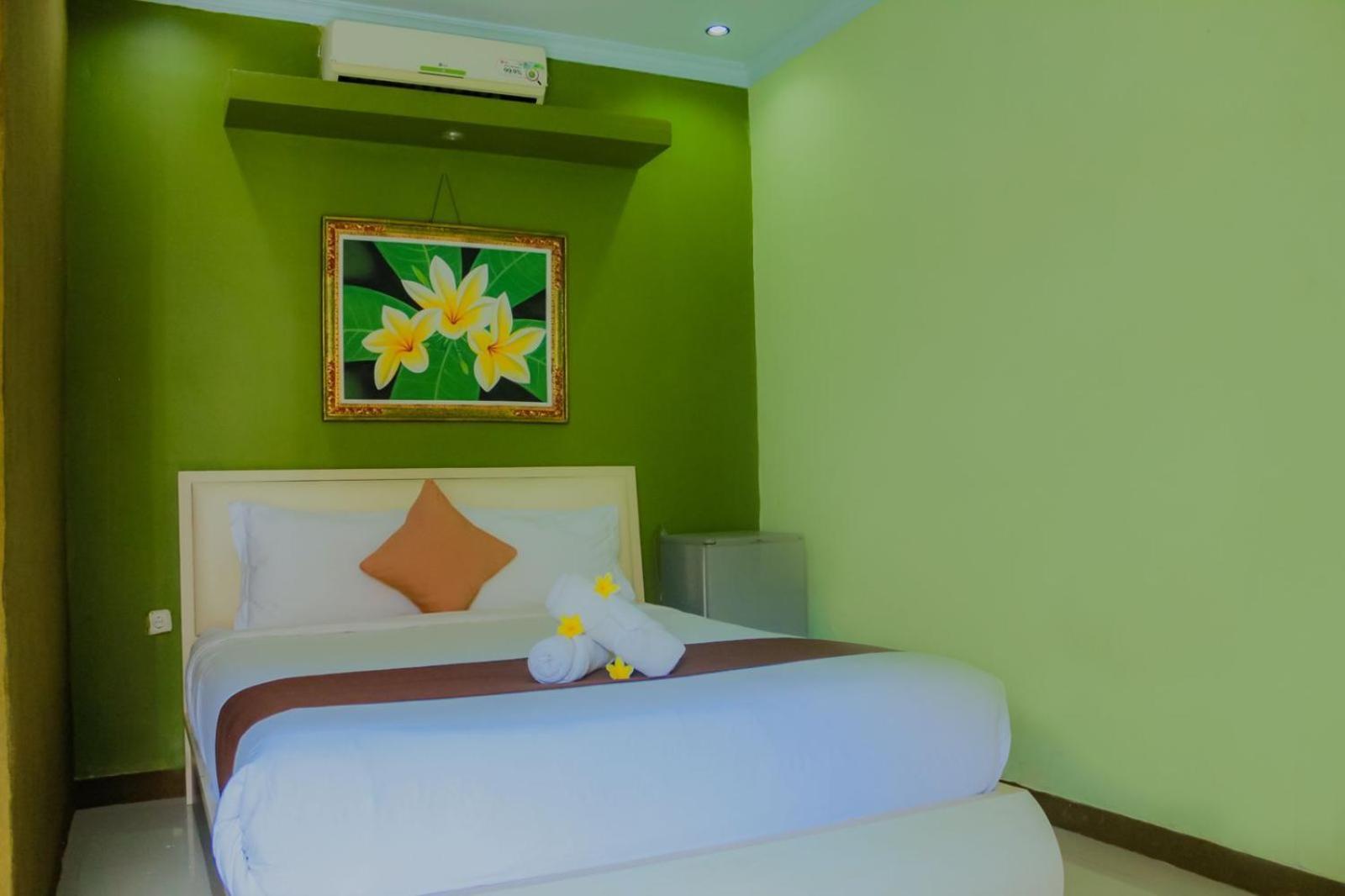Dedy Beach Inn Kuta  Exterior photo