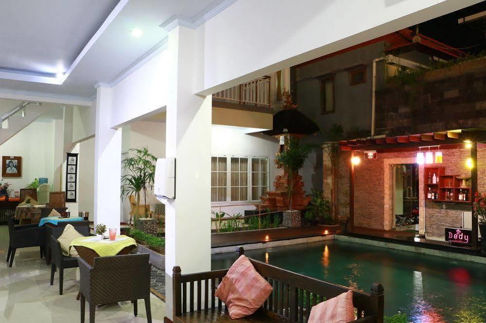 Dedy Beach Inn Kuta  Exterior photo