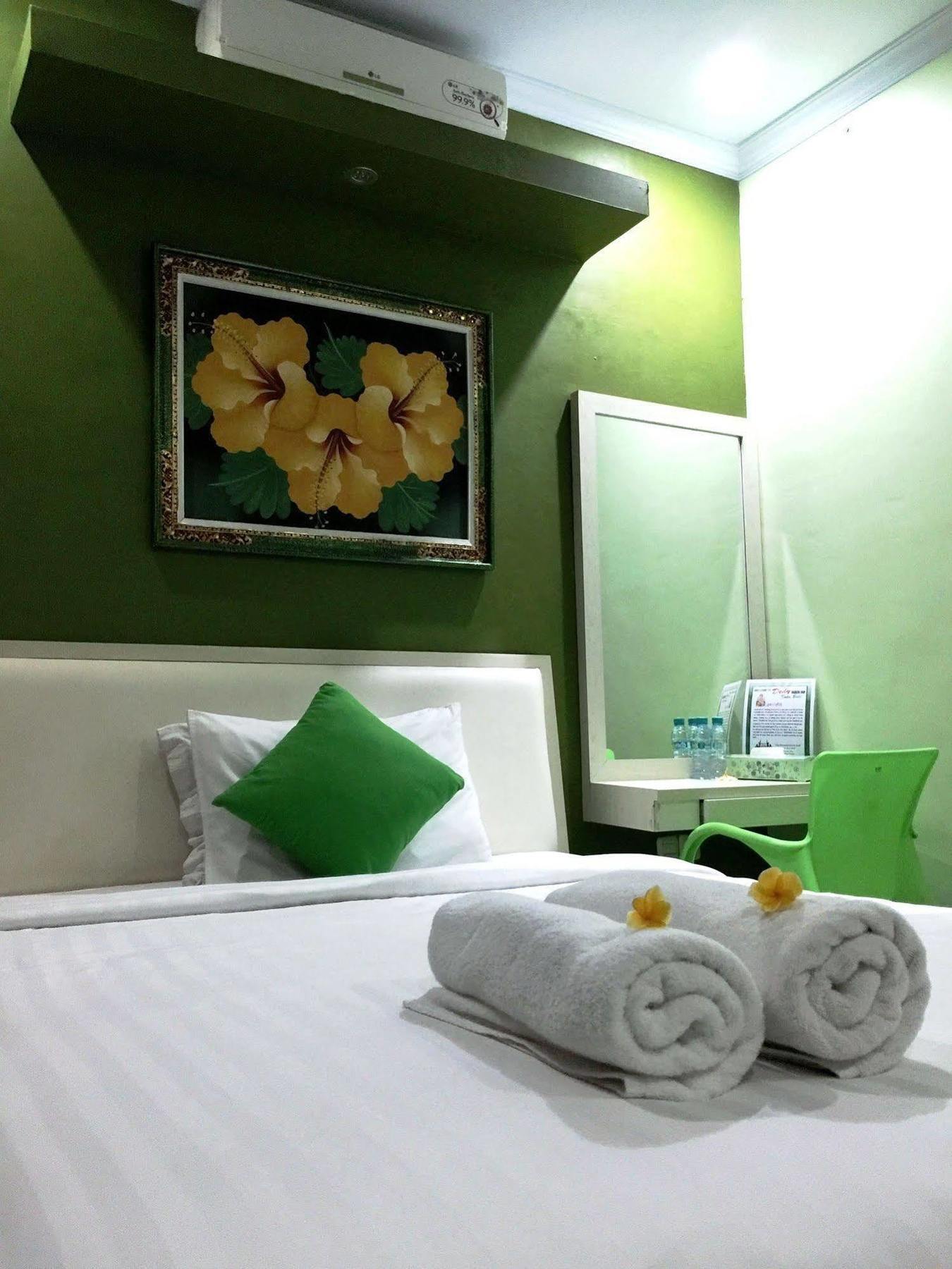 Dedy Beach Inn Kuta  Exterior photo